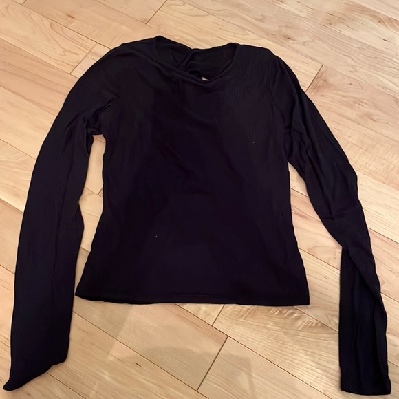 Hollister Black Slim Twist Back Ribbed Long Sleeve - Picture 4 of 7